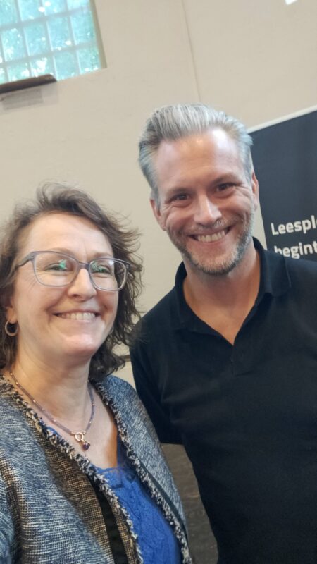 Melinda Braaksma en Kevin Hassing op de Juffen- en meestersavond Lezen op School kinderboekenweek