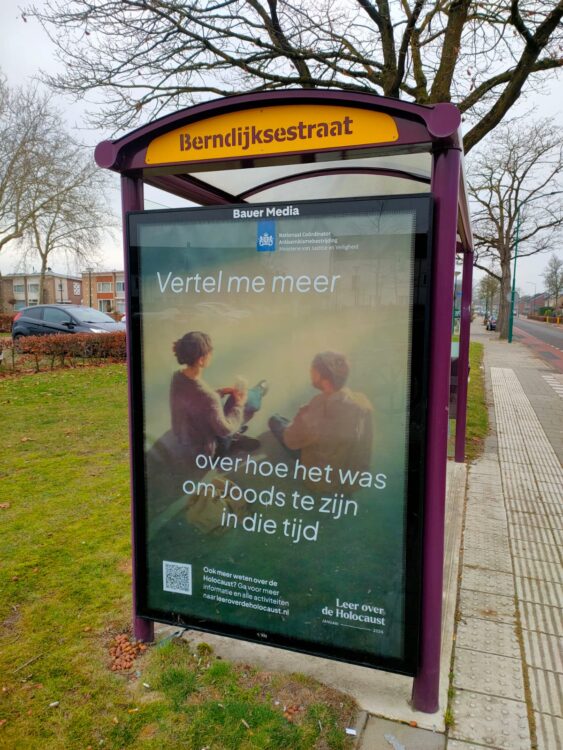 Abri poster Leer over de holocaust website