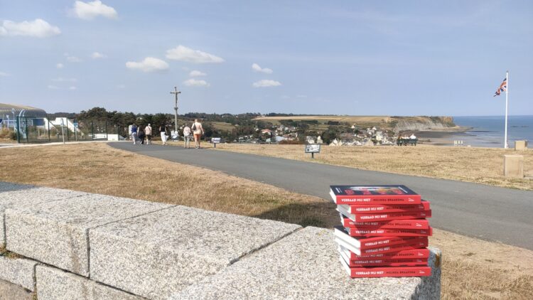 Boek bij Arromanches 360